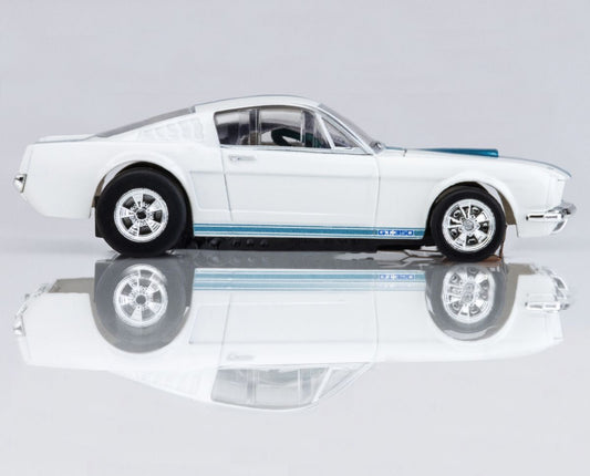 AFX Shelby GT350 1965 Wht/Blu