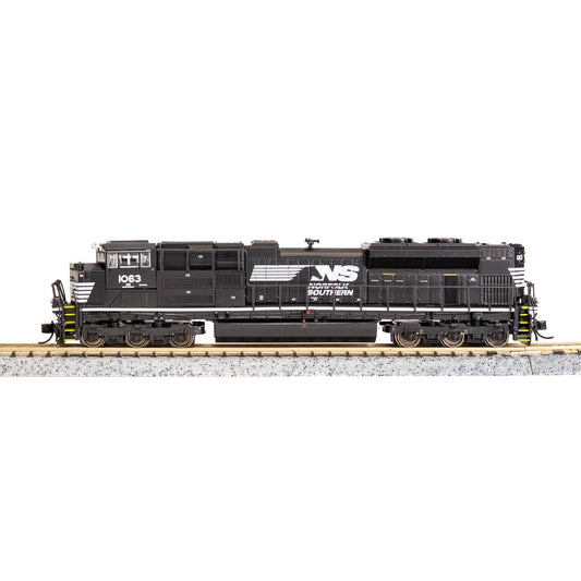 Broadway Limited N P4 SD70ACe Diesel NS #1063/blk&wht DC/DCC Sound