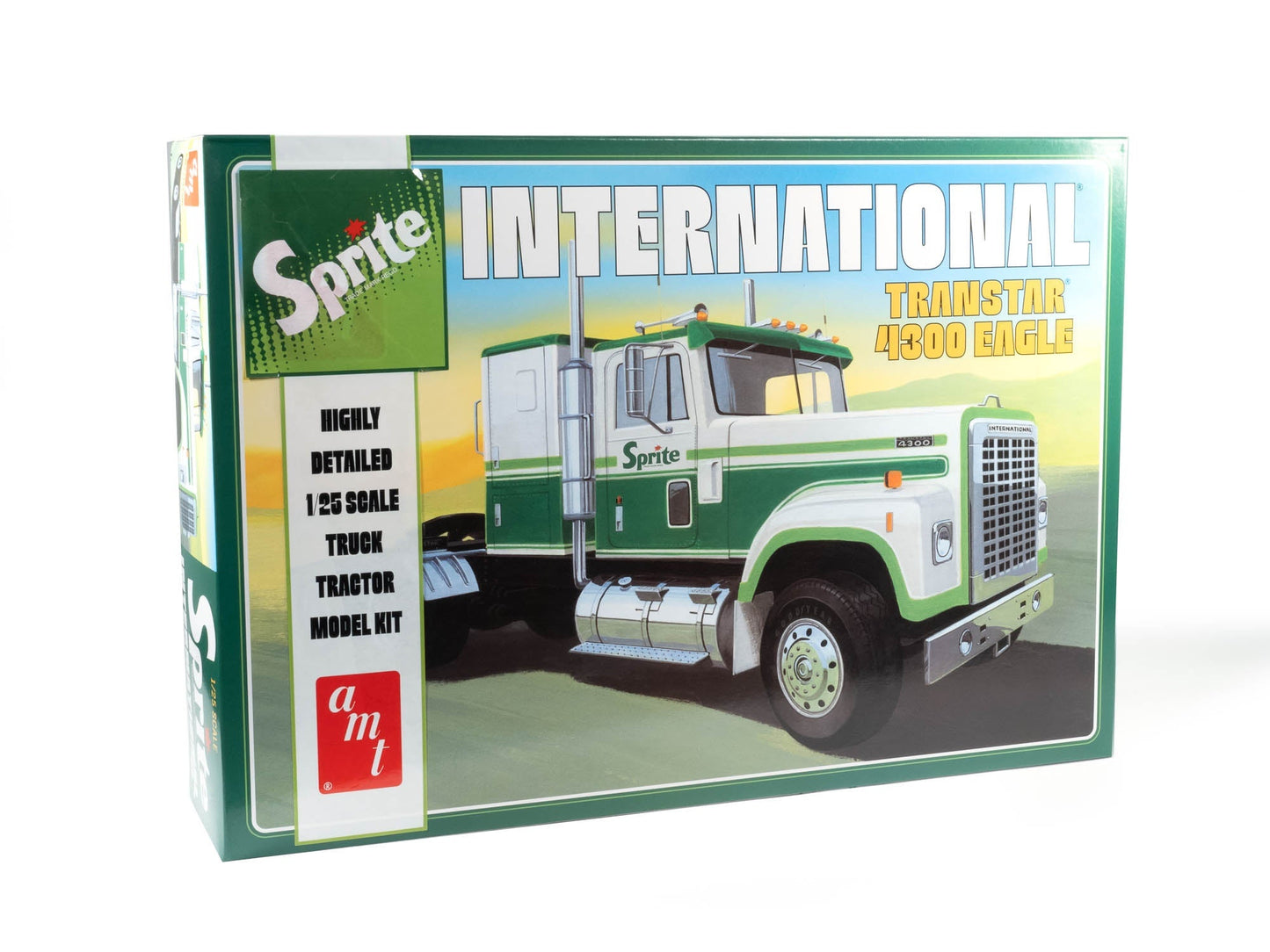 AMT International Transtar 4300 Eagle Sprite 1:25 Scale Model Kit