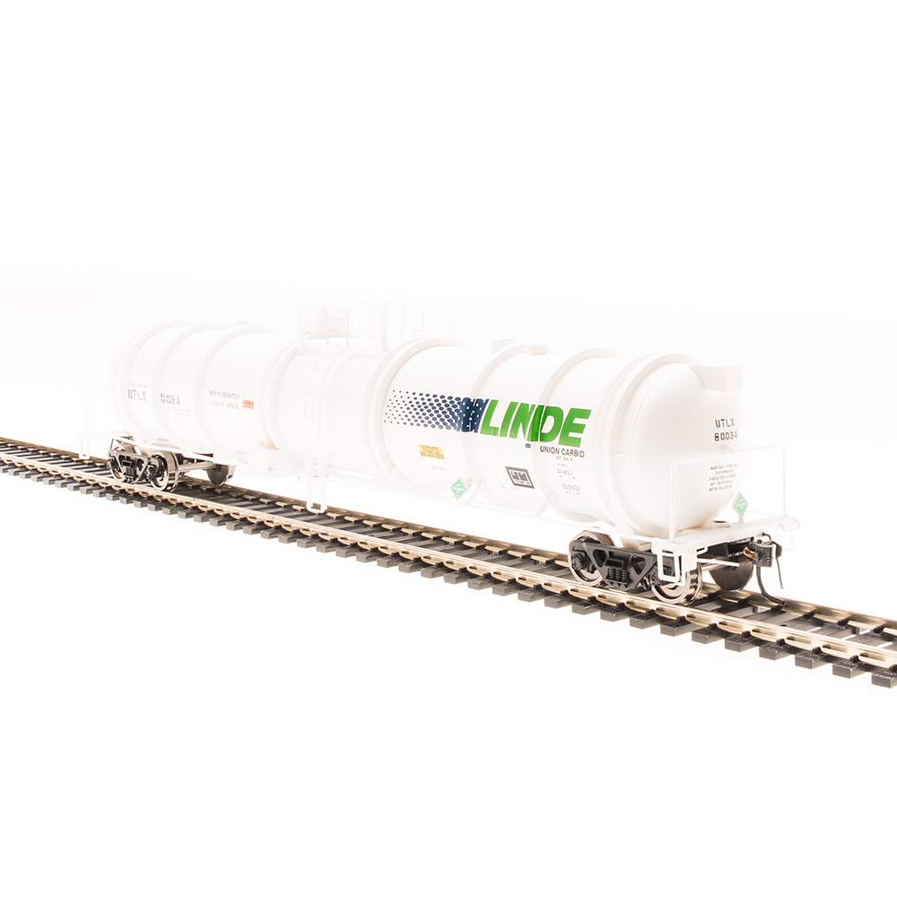 Broadway Limited HO Cryogenic Tank Car Linde 2pk