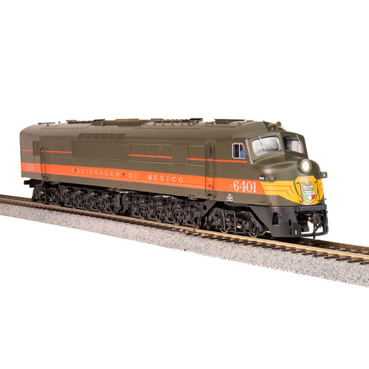 Broadway Limited HO Centipede Diesel NdeM #6405/dk.grnorg&yel/DCC