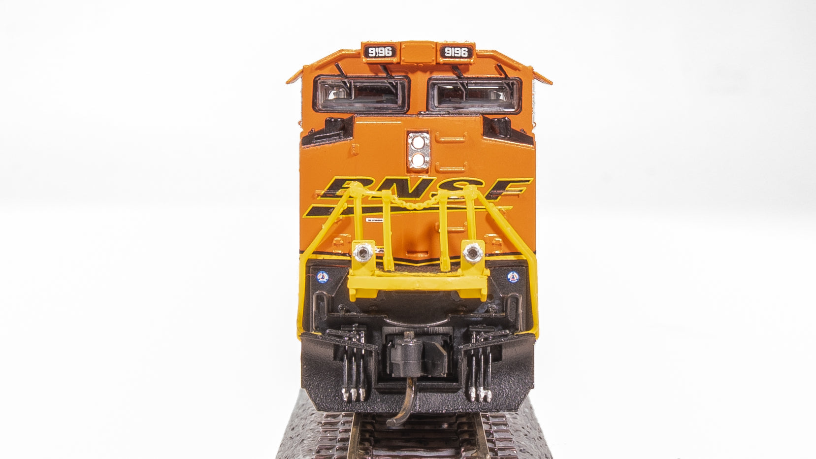 Broadway Limited N BNSF 9283 SD70ACe Pargon 4 DCC/Sound