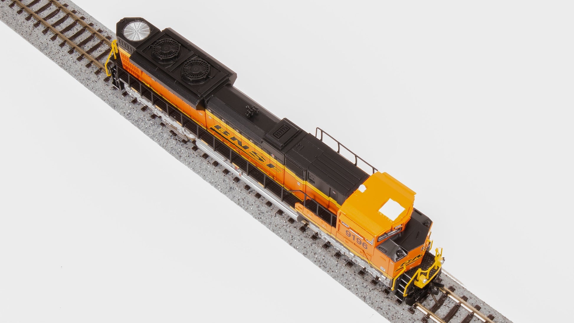 Broadway Limited N BNSF 9283 SD70ACe Pargon 4 DCC/Sound