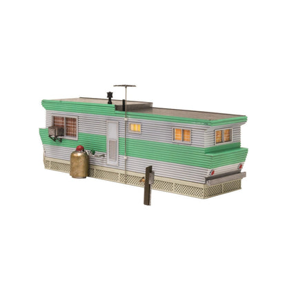 Woodland Scenics O Scale Grillin' & Chillin' Trailer (Lit) Built and Ready