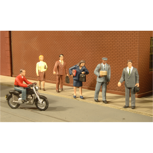 Bachmann O City People w/Motorcycle/6pc