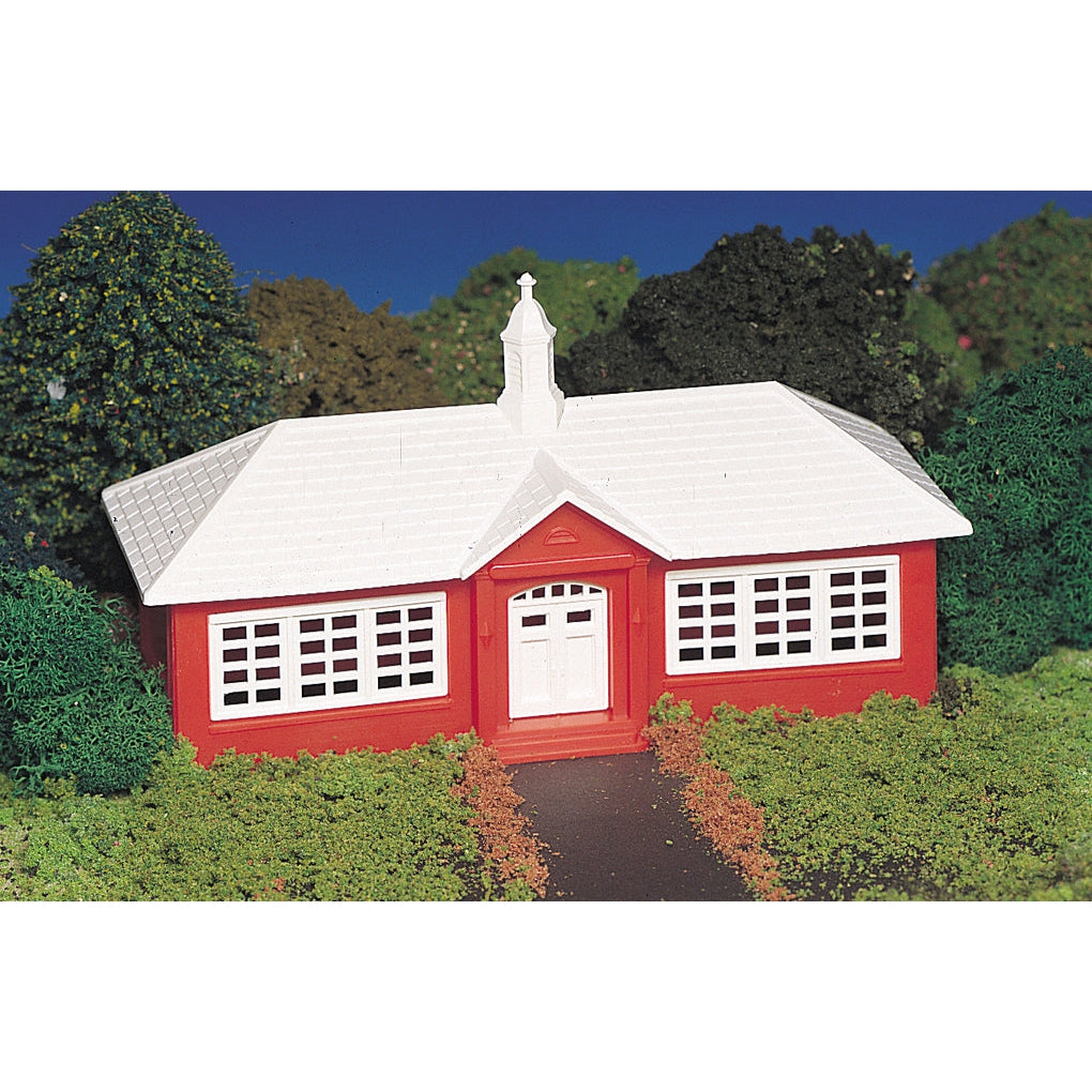 Bachmann HO Plasticville School House