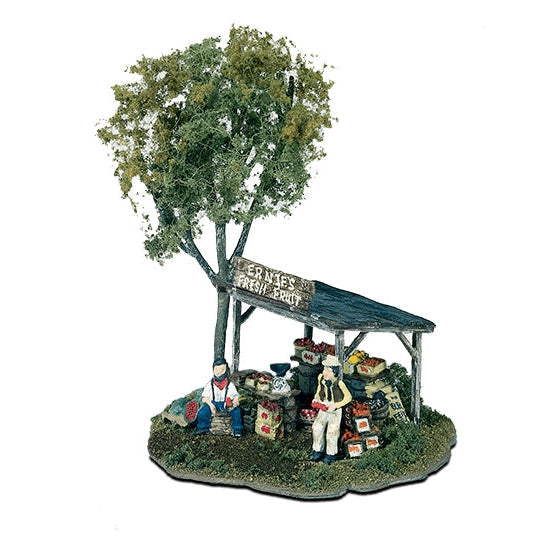 Woodland Scenics HO Ernie's Fruit Stand Scene